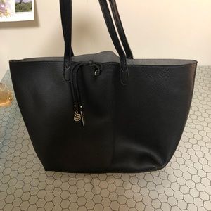 Vegan Leather Bebe Tote HUGE